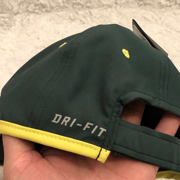 Nike Oregon Ducks Legacy9I Dri Fit Green adjustable Golf Coaches Hat Cap - Picture 3 of 10